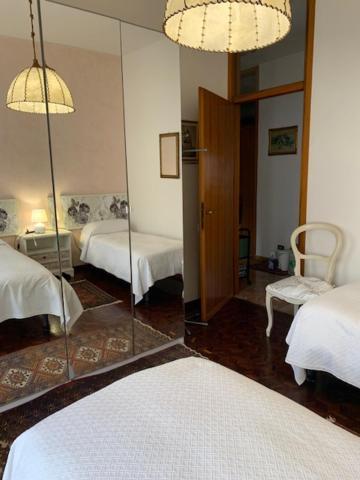 Bed and Breakfast La Casa Dei Pini Malnate Exteriér fotografie