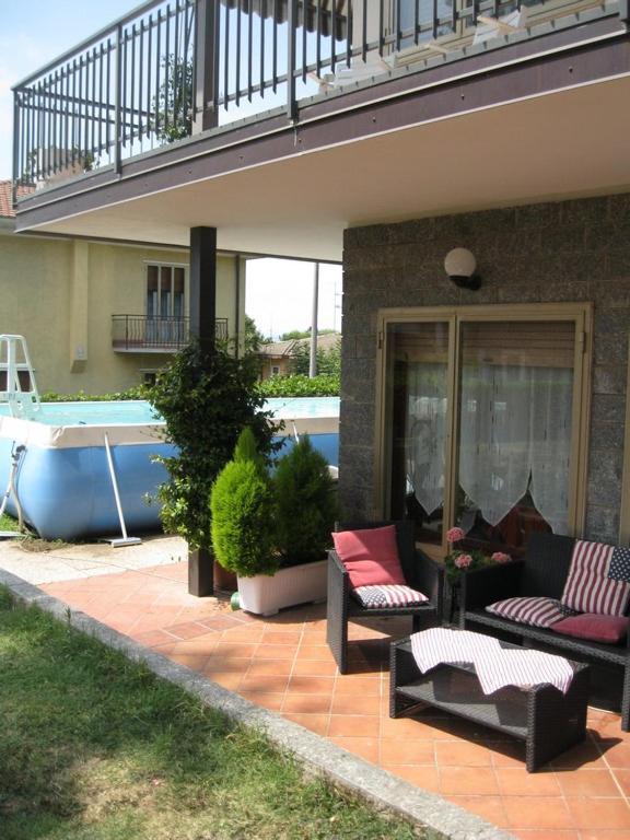 Bed and Breakfast La Casa Dei Pini Malnate Exteriér fotografie